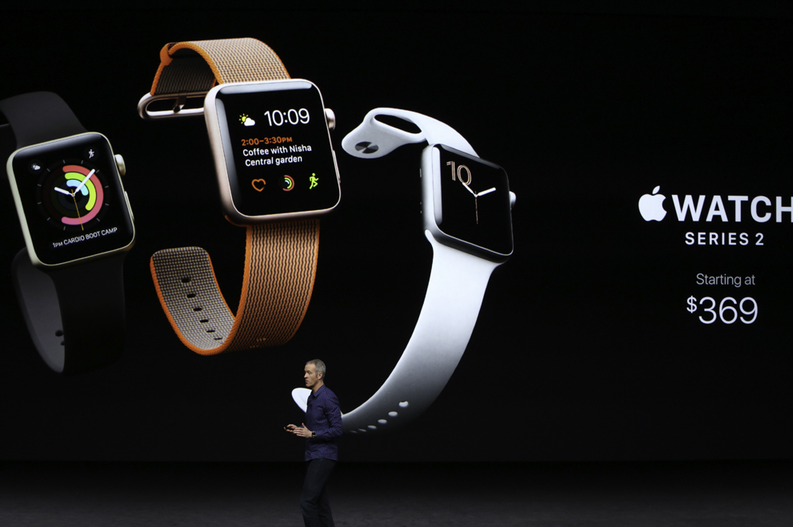 Apple Watch Series 2 1.png