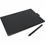 Графический планшет Wacom One by Medium USB черный/красный CTL-672-N