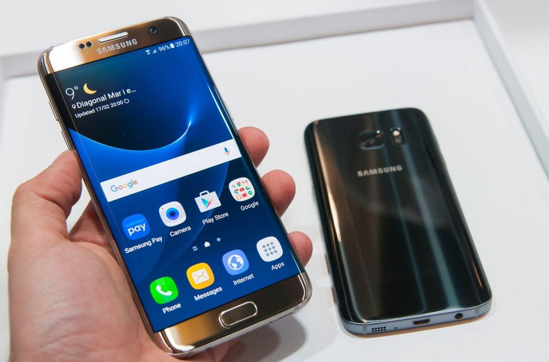 Samsung Galaxy S8 1.jpg